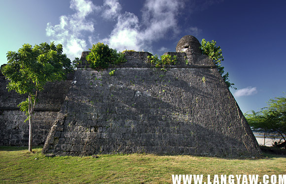 A bastion, part of the fortress-church complex of Agutaya. Like the one in Cuyo, it was built by the Augustinian Recollects.