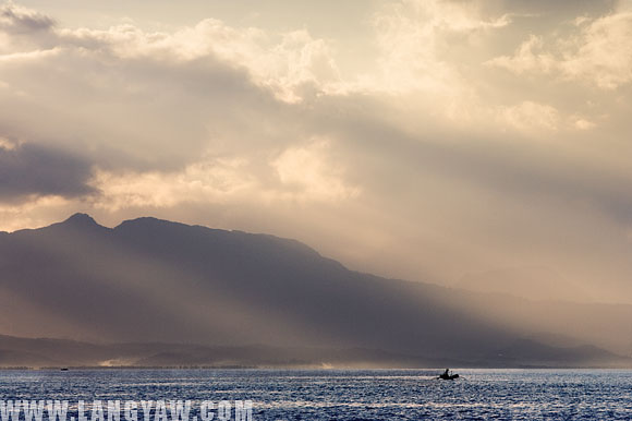 Stunning seascapes greet the traveler as one journeys between Pilar and Masbate. The massive island at the background is Ticao