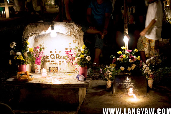 Niche and tomb at the cemetery