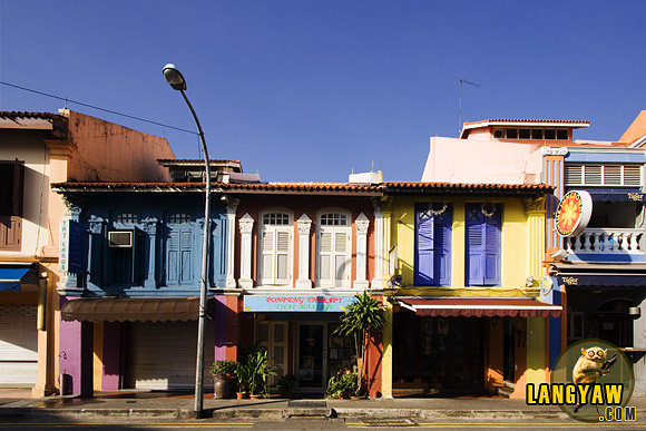 The colorful colonial era buildings in Little India, Singapore