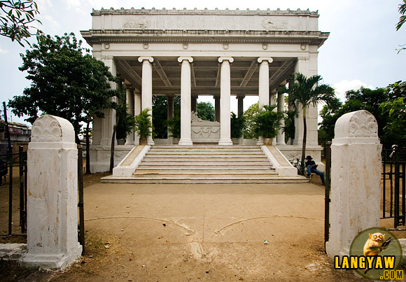 The Osmena Mausoleum in the old Carreta cemetery