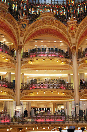 Parisian Department Store, Galeries Lafayette: http://www.flickr.com/photos/saitor/1109200041/