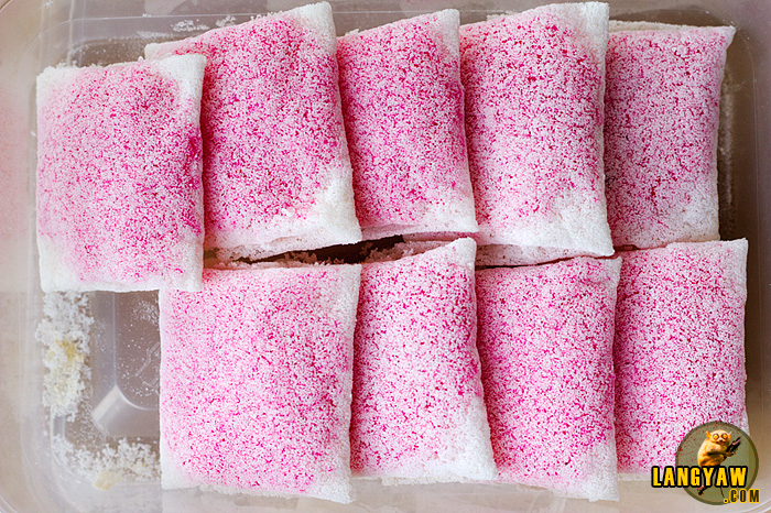 Desicated coconut treat in edible packets