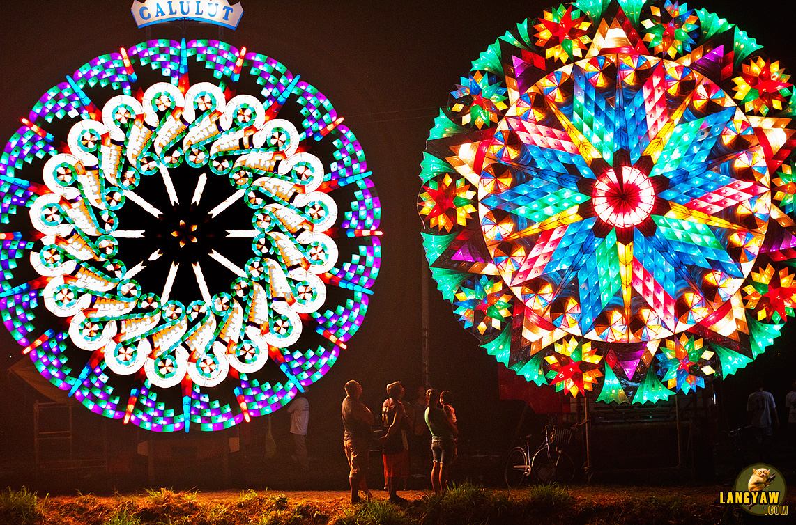 These giant lanterns, around 20 feet in diameter are entries of the different barangays of San Fernando. 