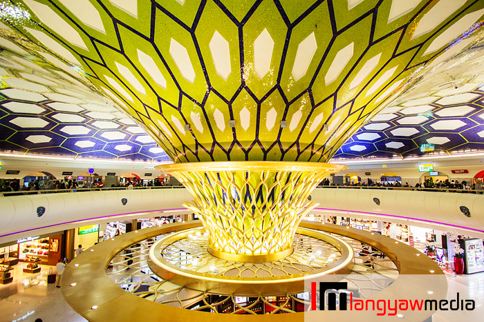 The iconic interior of Abu Dhabi International Airport with this conical centerpiece