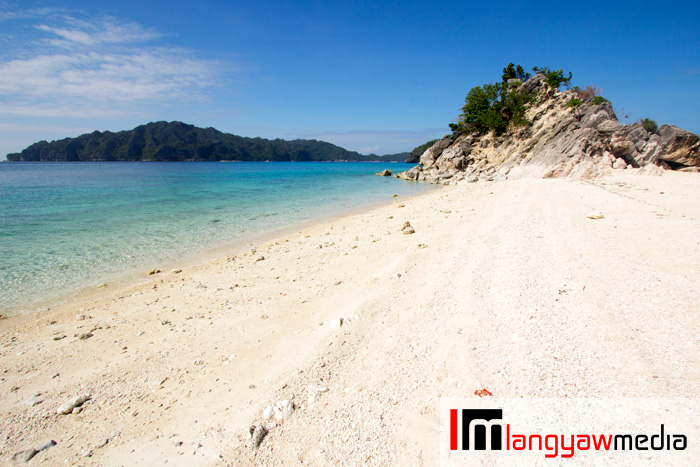 Very inviting beach with cool waters