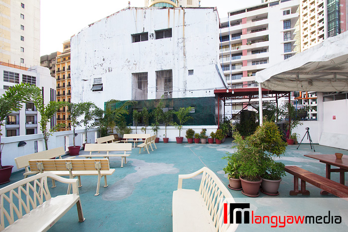 Perhaps, this is one of the best places of Lokal Hostel: the rooftop with great views of the surrounding area where friends and guests hang out, party or meet people. It's also a great venue for events.