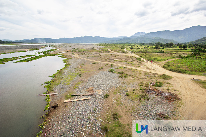 Its a stunning spread of the Abra River, valley and the mountains beyond