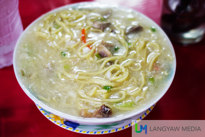 A bowlful of hot lomi