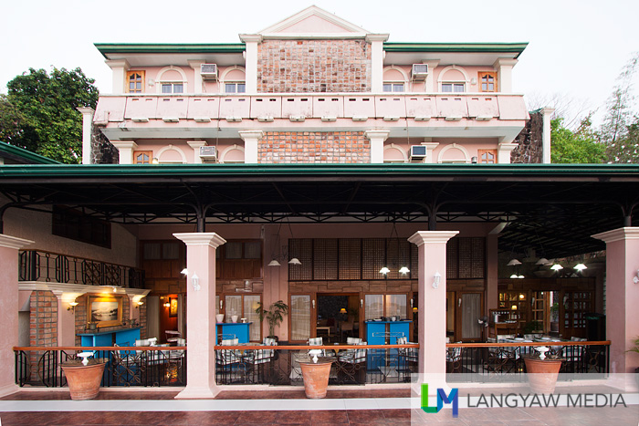 Facade of the hotel