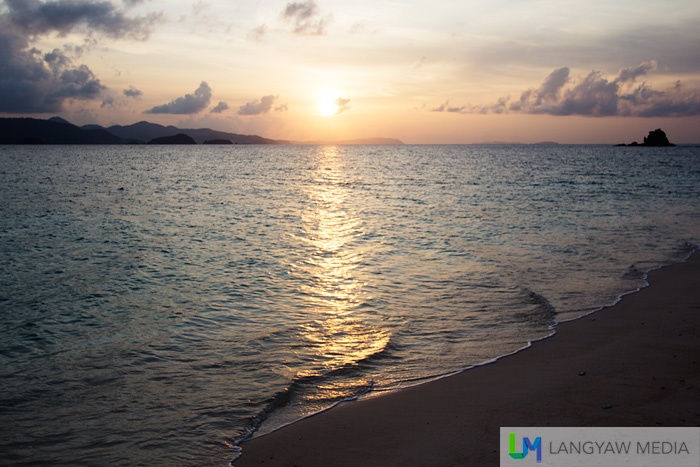 Sunset at by the beach of Dimakya Island