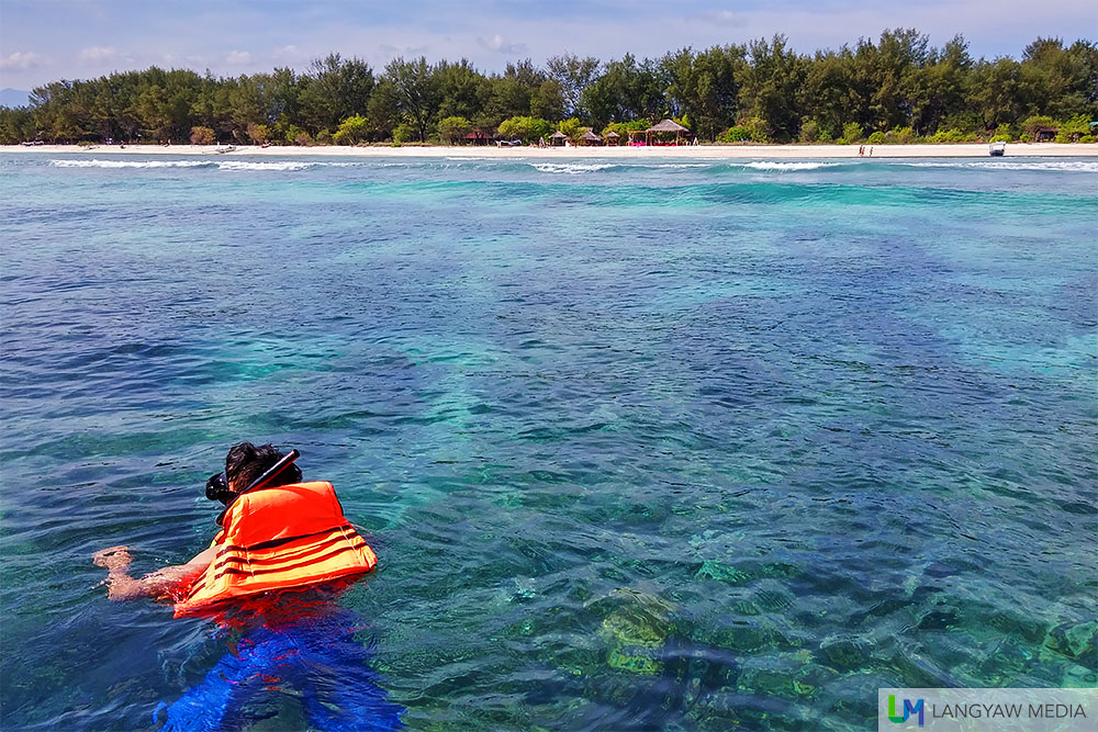 Snorkelling at the waters off Gili Meno