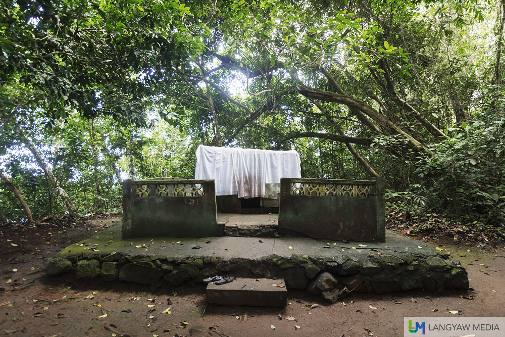 The grave of one of the early preachers of Islam in Tawitawi. This is one of three revered graves atop Bud Bongao.