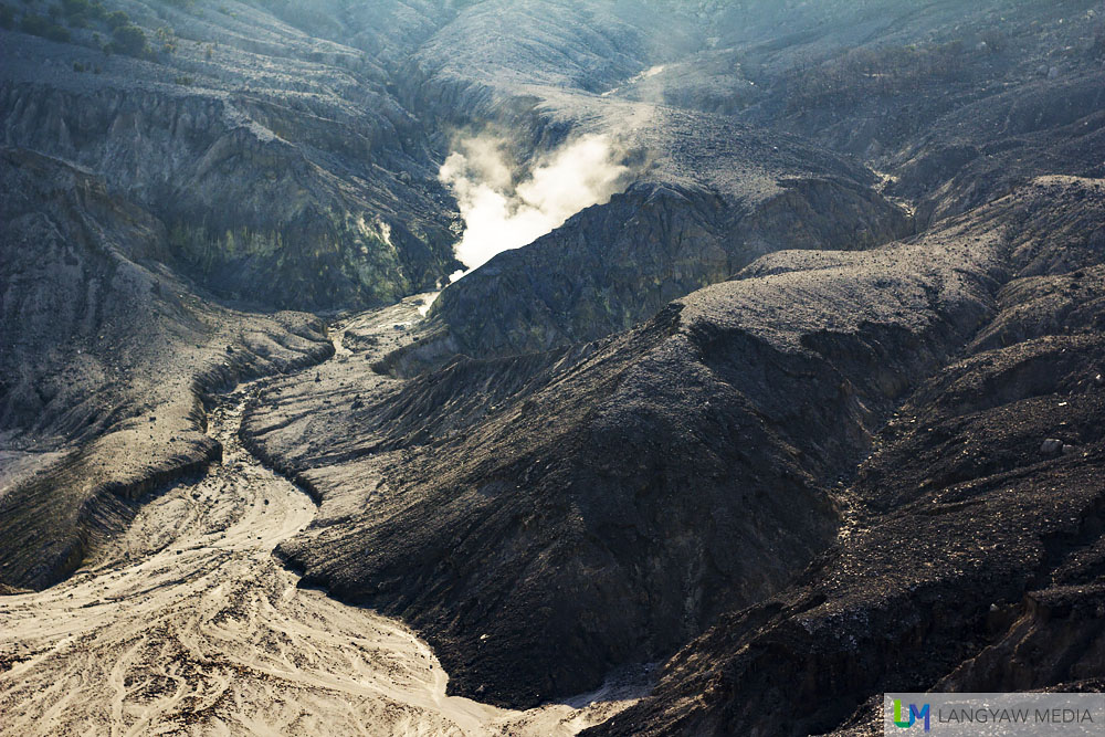 Close up of a portion of the crater below